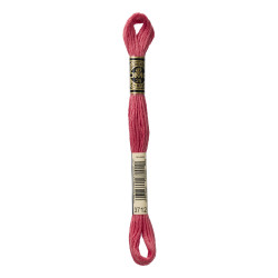 DMC broderigarn nr 3705