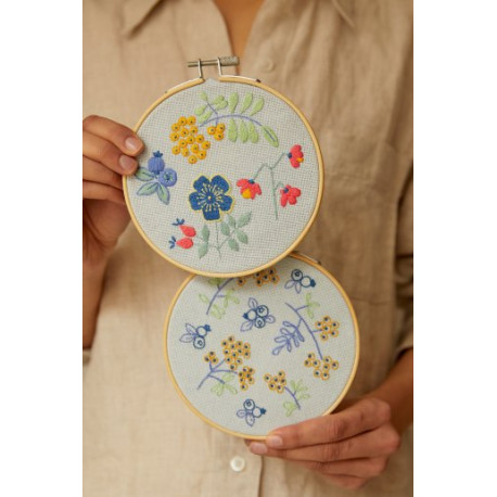 Skovblomster broderikit