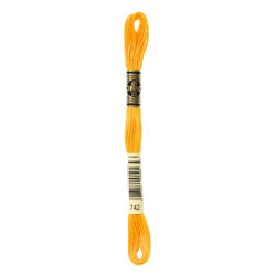 nr.742 DMC Broderigarn