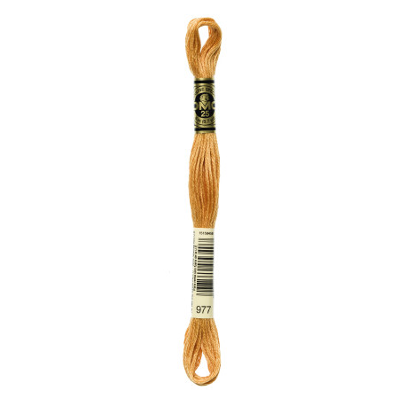 nr.977 DMC Broderigarn