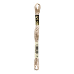 nr 842 DMC Broderigarn